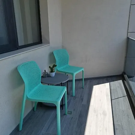 Serrenity Luxury דירה Năvodari